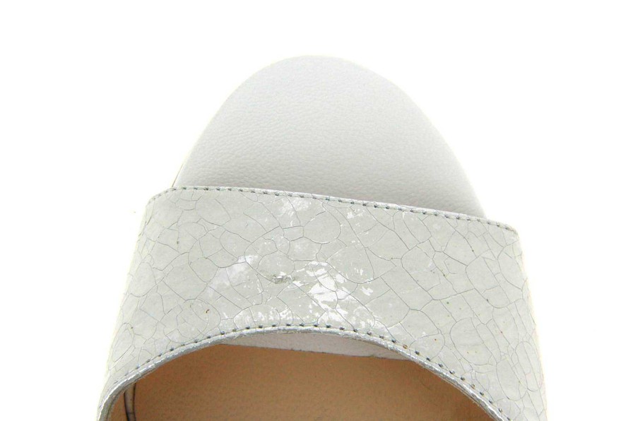 Sandals | ScarpaRossa Erika Rocchi By Scarparossa Sandale Crack Nappa Argento Bianco