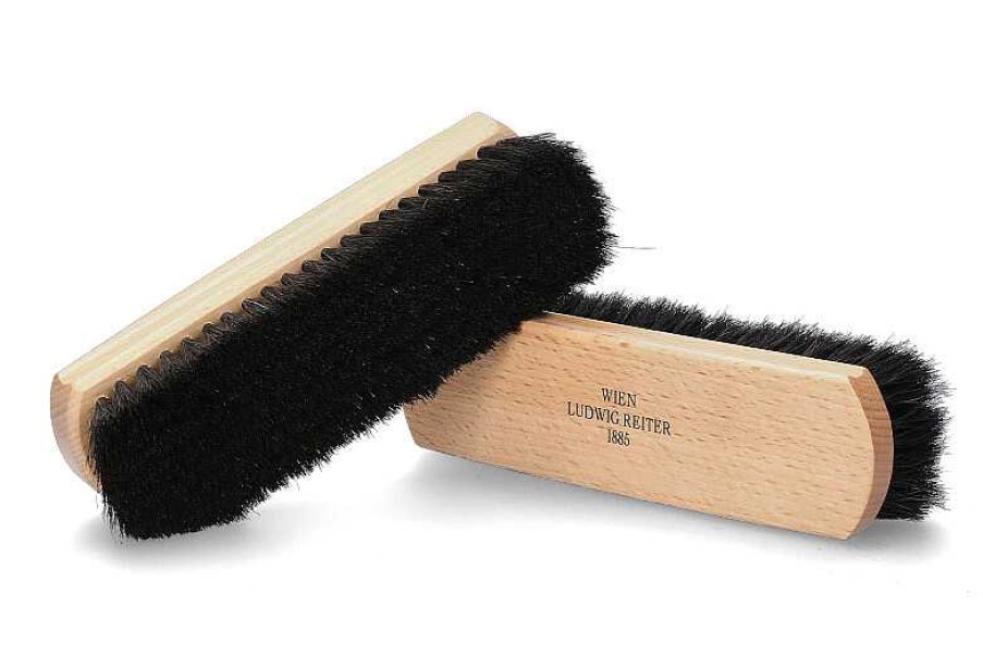 Shoe Care | Ludwig Reiter Ludwig Reiter Large Horsehair Brush 22 Vienna